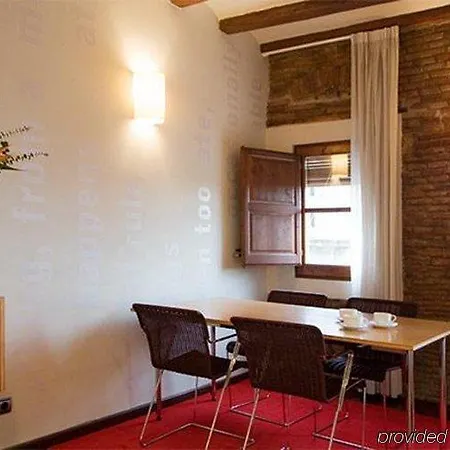 La Casa De Les Lletres 3*