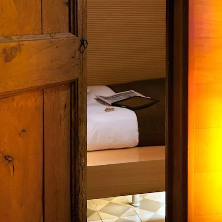 Hotel La Casa De Les Lletres 3*