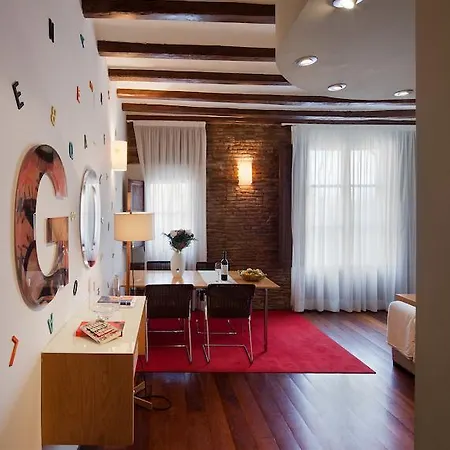 Hotel La Casa De Les Lletres