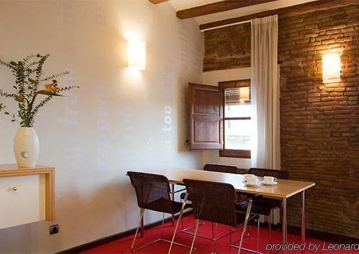 La Casa De Les Lletres 3*